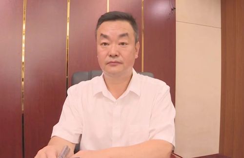 重要人事丨冷水江市领导干部大会召开 陈创业提名为市政府市长候选人