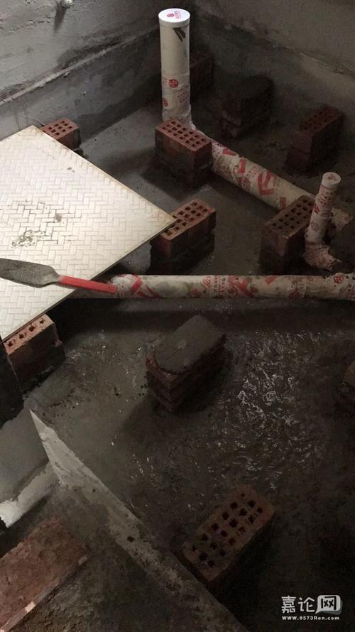 厕所架空用瓷砖能扛得住吗?