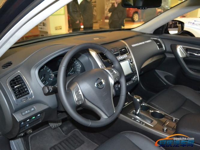 2014款东风日产天籁公爵