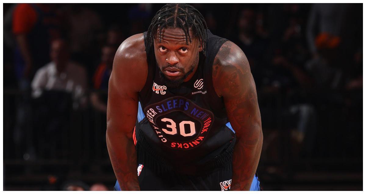 3巨头轰2914老鹰大比分领先杨1410罗斯134兰德尔9中1