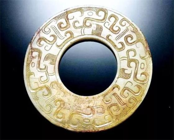 巴尔旧藏战国玉璧