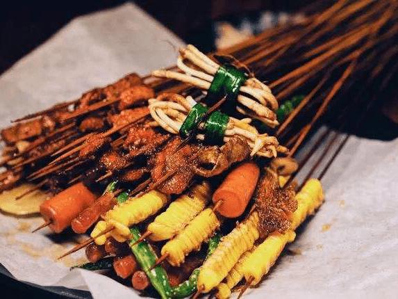 乐山辜李坝老地方油炸串串香(夹江店)