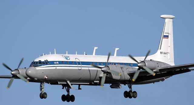 俄罗斯基于mc21平台进行电子战飞机的改装,其实与中国的未来电子战