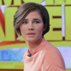 该片由戴维斯·古根海姆执导,卡莉·许洛德,安德鲁·苏,德蒙特