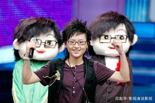 快乐女声周笔畅年轻时照片,宛如一个三好学生和如今的