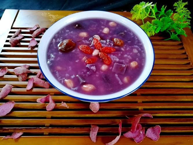 紫薯甜米粥