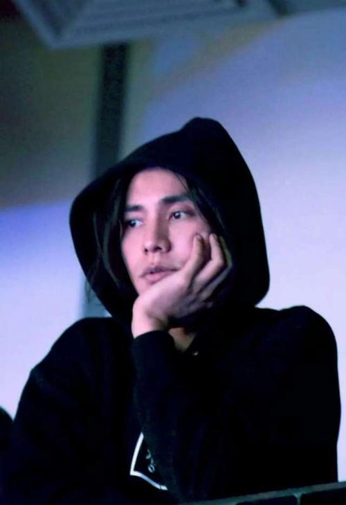 陈坤留高晓松同款发型帅出新高度,网友:这种发型还是得看脸!