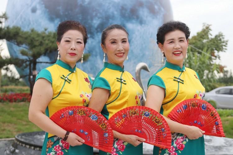 其它 一路格桑花惠众团队风采录 写美篇 大家都知道,在中国女性的传统