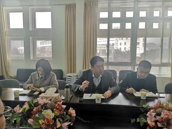 我校钱强副校长一行莅临建筑工程学院调研