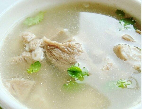 清炖姜归羊肉羹