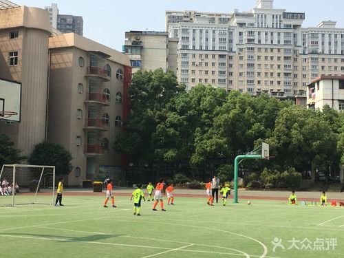 武昌区中南路小学图片 - 第1张