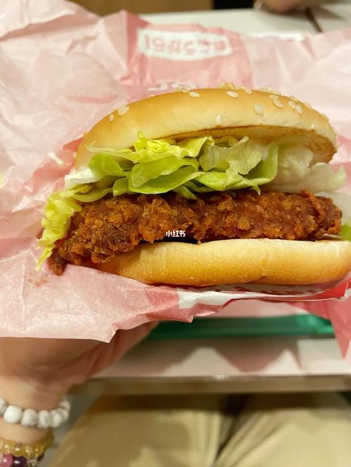 麦当劳香辣鸡腿堡_香辣鸡腿堡_麦当劳怎么样_日本_红薯_鸡肉_鸡腿堡