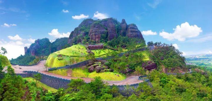 昨天北流铜石岭被挤爆了!数千信宜市民前往体验免费开放日