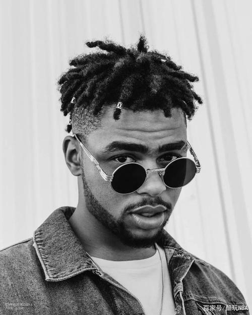 酷漫壁纸|德安吉洛·拉塞尔