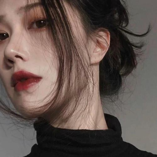 个性女生头像气质高冷