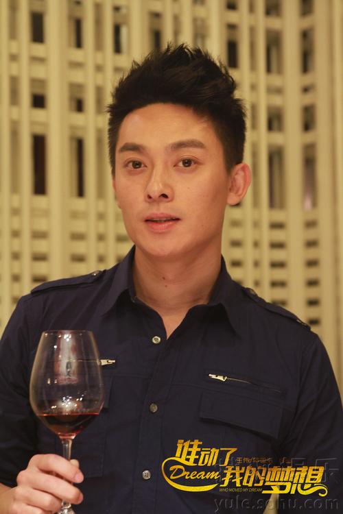 电影海报剧照  来源:搜狐娱乐 责编:李治政                  贺彬