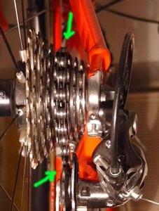 山地车后变速器有响声不好用怎么调整