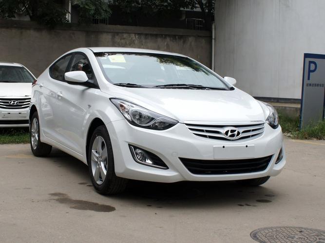 北京现代 朗动 2012款 1.6l 手动时尚型