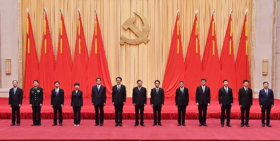 刚刚在自治区党委十三届一次全会上当选的自治区党委书记梁言顺,自治