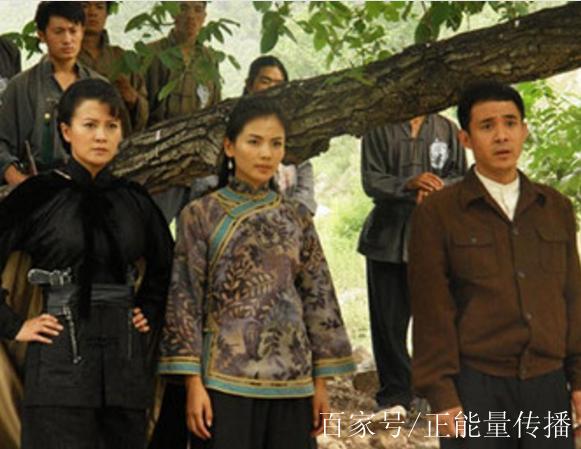 两个女匪王剧情介绍:英子对日本人的血海深仇,看她将如何报仇
