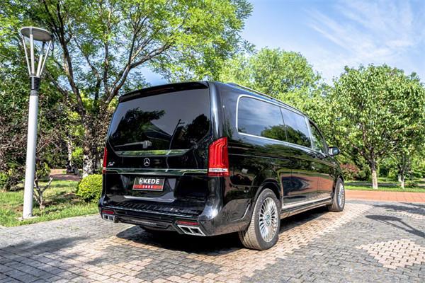 克蒂圣母峰平顶七座定制版商务车 奔驰v260l商务车价格