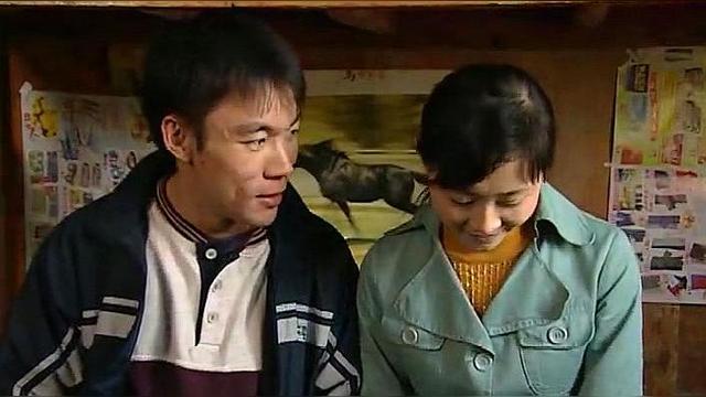 渴望城市:招弟回来就吐槽腰都快断了,大姐一听,就晓得了