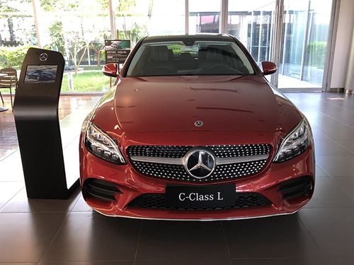 抢先看2020款奔驰c260l《买车用车报告》90后小姐姐的最爱