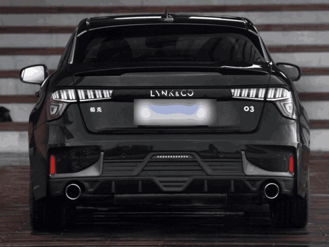 吉利领克03要来了,黑色款超帅,绝对干翻一片对手!