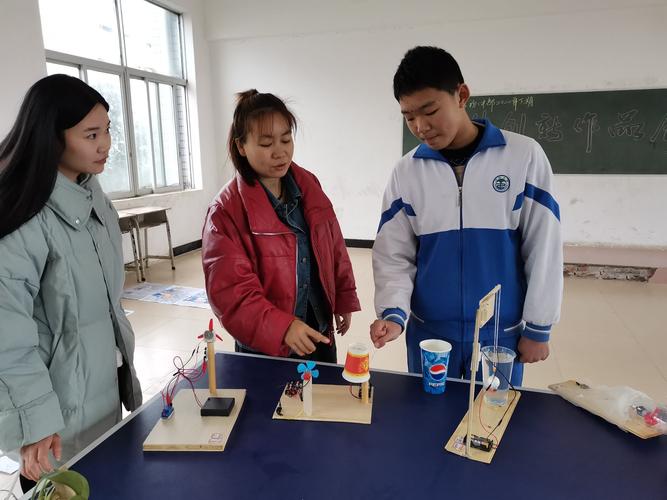 少年有梦,无限可能——永州陶铸中学初中部科技创新作品展