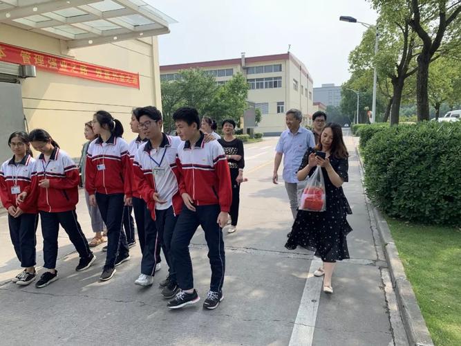 幸福传递——秀洲区高照实验学校,嘉兴市秀州中学师生