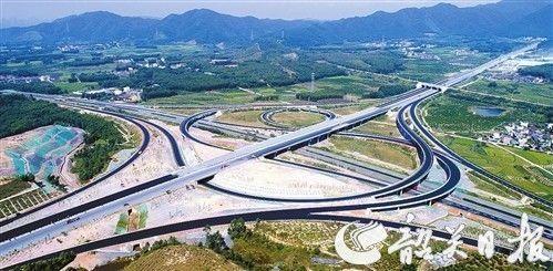 武深高速仁化段预计今年底将竣工通车,终于博罗连接博深高速