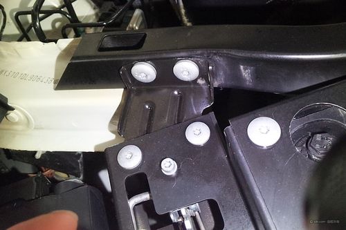 宝马x3 2012款 2.0t 自动 20i豪华型