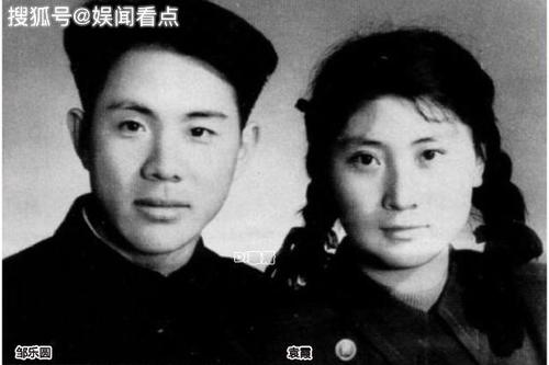原八一厂15对明星夫妻合影照 都很恩爱 王心刚妻子为爱放弃做演员