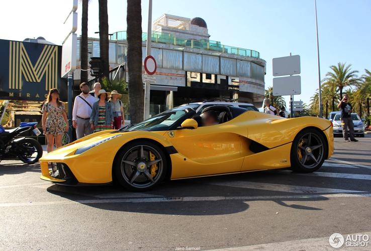 ferrari laferrari aperta