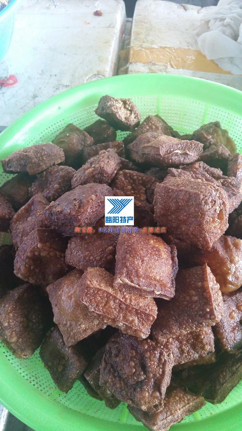 湖南农村安化特产无添加豆腐臭干子油炸干子香干油豆腐手工自制