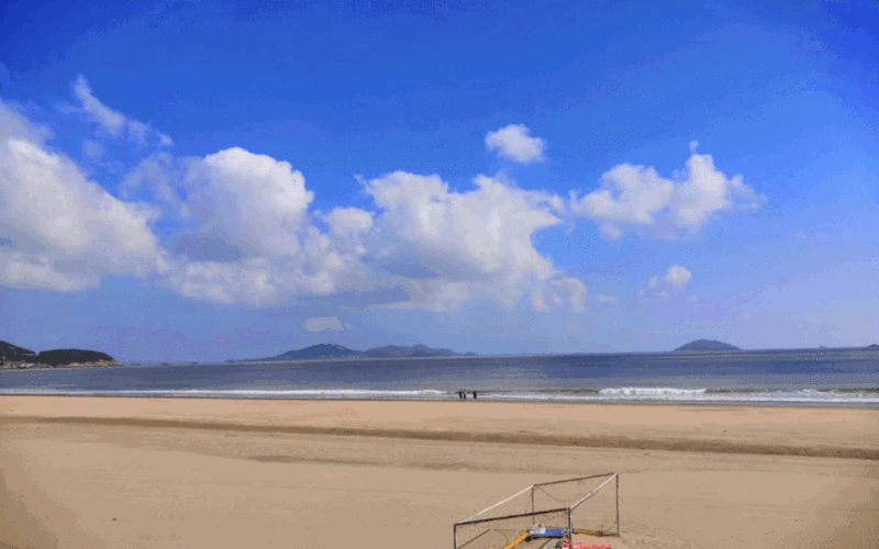 才不辜负这个夏天6月18日至9月5日上海碧海金沙水上乐园重装开业