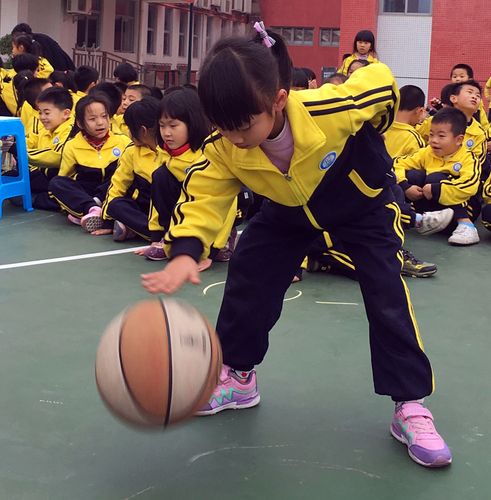 水韵北小,精彩童年——第二届体艺节原地拍球比赛