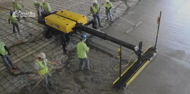 混凝土铺路机器人,高效完美!