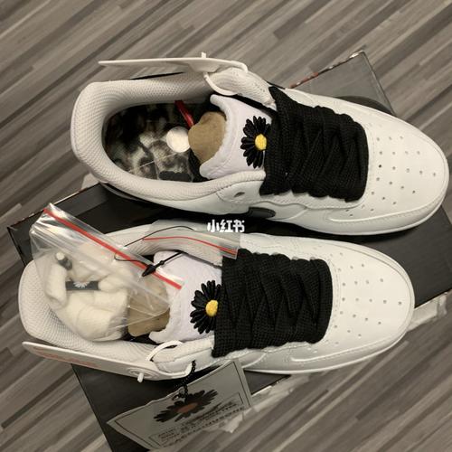 nike权志龙联名小雏菊2.0_权志龙_小雏菊_耐克怎么样
