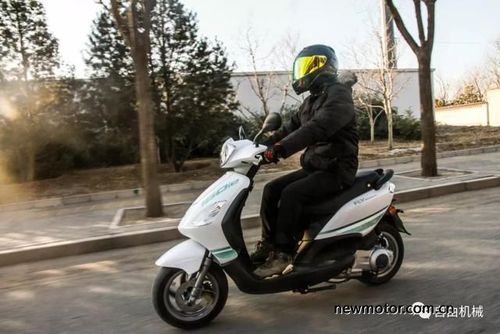 旧瓶装新酒比亚乔新fly150ie试驾2