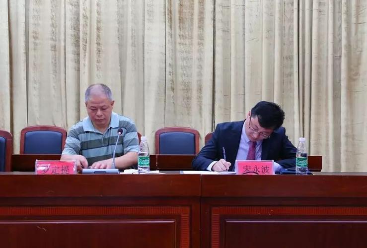 深圳亚辉龙生物科技股份有限公司与我校签订全面合作协议并在我校设置