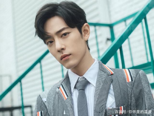 新鲜的肖战,13秒最新视频精神饱满,为张艺兴送祝福