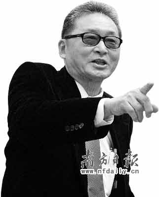李敖携子再赴大陆 称余生只关心世界性问题(图)