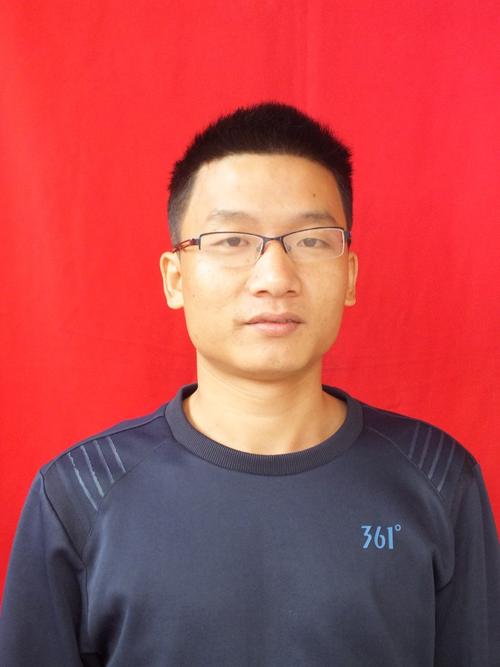 江西省樟树中学 _教师风采_黄志辉