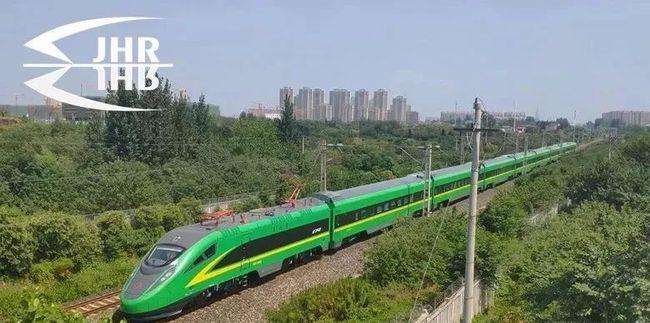 以及渝怀二线(重庆至秀山段)工程完工,渝怀铁路线将开行"绿巨人"复兴