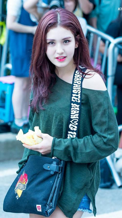 全昭弥 ennik somi douma的图片