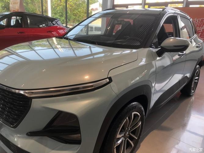 颜值要求高的人,推荐新宝骏rs3喔