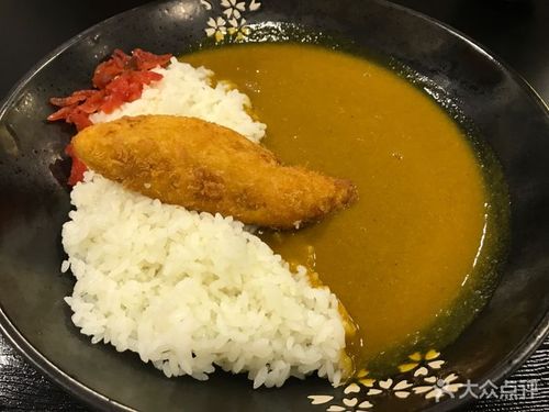 炸鱼排咖喱饭