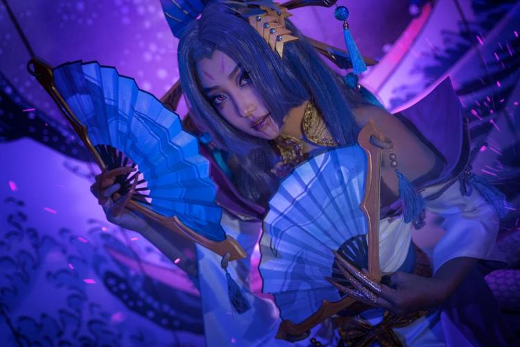 英雄联盟灵魂莲华卡西奥佩娅cosplay