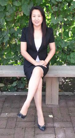 龙泰檀香苑副总经理冯可欣